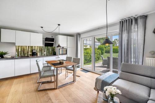 Guestroom, Zur Meeresmuschel Nr.10 in Zingst Guestroom, Zur Meeresmuschel Nr.10 in Zingst