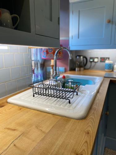 Quirky Highland Cottage with Stunning Views in Bonar Bridge Quirky Highland Cottage with Stunning Views in Bonar Bridge