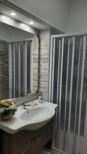 Bathroom, Casa "Settima essenza" in Surbo Bathroom, Casa "Settima essenza" in Surbo