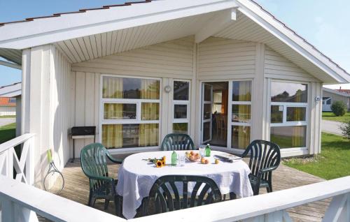 Exterior view, Ferienhaus mit Sauna und Whirlpool in Friedrichskoog Spitze Strandpark 13 in Friedrichskoog Exterior view, Ferienhaus mit Sauna und Whirlpool in Friedrichskoog Spitze Strandpark 13 in Friedrichskoog