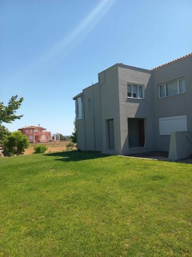 สวน, Grand Afroditi LUX in พีร์กอส สวน, Grand Afroditi LUX in พีร์กอส