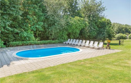 Swimming pool, Vakantiewoning 4 in Simpelveld Swimming pool, Vakantiewoning 4 in Simpelveld