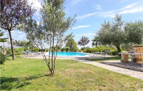 Swimming pool, Nice apartment in Castelnuovo di porto with Outdoor swimming pool, WiFi and 2 Bedrooms in Castelnuovo Di Porto Swimming pool, Nice apartment in Castelnuovo di porto with Outdoor swimming pool, WiFi and 2 Bedrooms in Castelnuovo Di Porto