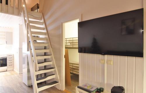 Cozy Home In Syssleback With Kitchen in Syssleback Cozy Home In Syssleback With Kitchen in Syssleback