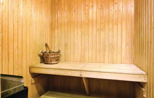 Attractions, Cozy Home In Syssleback With Kitchen in Syssleback Attractions, Cozy Home In Syssleback With Kitchen in Syssleback