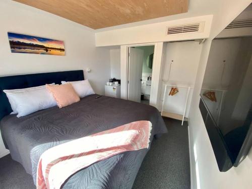 Clever Cube - Amazing Alpine Studio Unit in Twizel Clever Cube - Amazing Alpine Studio Unit in Twizel