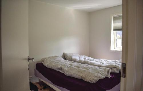 Amazing Home In Farsund With 3 Bedrooms, Jacuzzi And Wifi in פלקפיורד Amazing Home In Farsund With 3 Bedrooms, Jacuzzi And Wifi in פלקפיורד