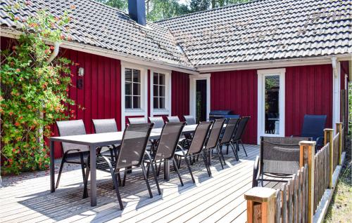 Vista exterior, Amazing Home In Kpingsvik With 7 Bedrooms, Wifi And Indoor Swimming Pool in Kopingsvik Vista exterior, Amazing Home In Kpingsvik With 7 Bedrooms, Wifi And Indoor Swimming Pool in Kopingsvik