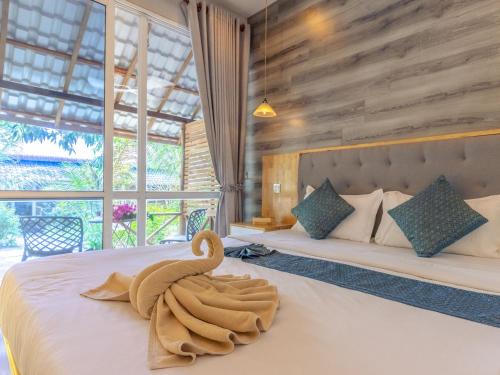 Sara Resort in Koh Rong Sanloem Sara Resort in Koh Rong Sanloem
