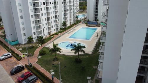 Apartamento Aqualina Orange Segundo Piso Vista a Piscina in 吉拉爾 Apartamento Aqualina Orange Segundo Piso Vista a Piscina in 吉拉爾