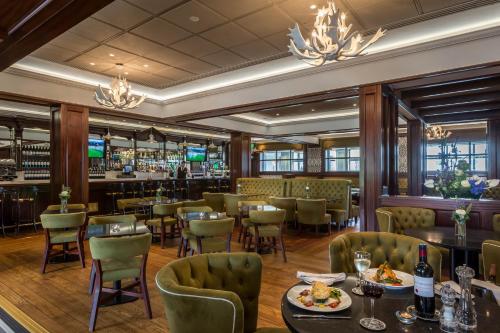 Bar/lounge, Castletroy Park Hotel in Limerick Bar/lounge, Castletroy Park Hotel in Limerick