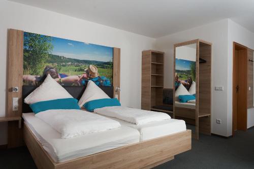 Landhotel zum Raben in Kipfenberg Landhotel zum Raben in Kipfenberg