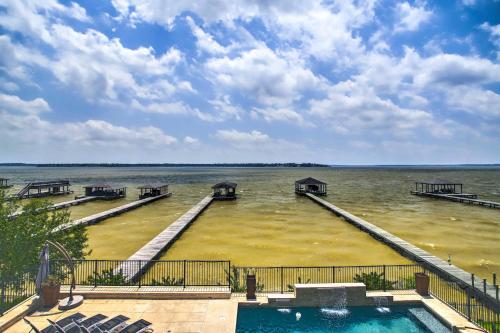 Waterfront Home with Boat Dock on Lake Houston! in Atascocita Waterfront Home with Boat Dock on Lake Houston! in Atascocita