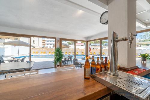 Apartaments La Perla Negra near Platja de Cala Agulla Apartaments La Perla Negra near Platja de Cala Agulla