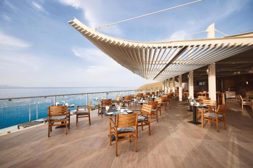 Restaurant, Michelangelo Resort and Spa in Psalidi Restaurant, Michelangelo Resort and Spa in Psalidi