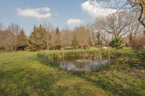 Pohled zvenku, Mallard Lodge in Biddenden Pohled zvenku, Mallard Lodge in Biddenden