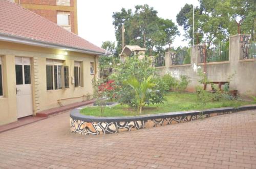 Garden, Jusvero Motel in Jinja Garden, Jusvero Motel in Jinja