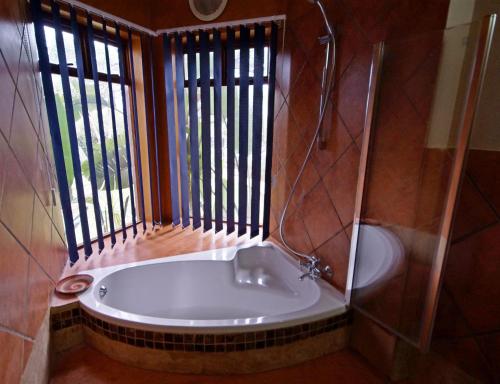 Vannituba, Crocodile Kruger Safari Lodge in Krügeri Rahvuspark Vannituba, Crocodile Kruger Safari Lodge in Krügeri Rahvuspark