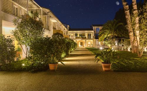 Buitenkant, Resort Miramonti in Forte Dei Marmi Buitenkant, Resort Miramonti in Forte Dei Marmi