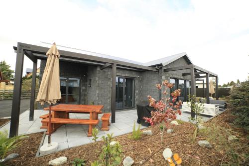 Létesítmények, Black Stilt Retreat, STUNNING luxury property in Twizel Létesítmények, Black Stilt Retreat, STUNNING luxury property in Twizel