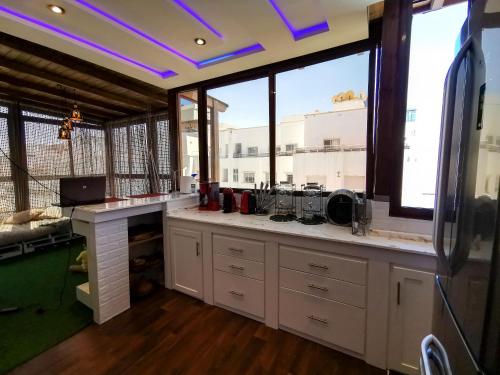 Kitchen, Big, stylish and modern apartment with hot tub in Luxus Kitchen, Big, stylish and modern apartment with hot tub in Luxus