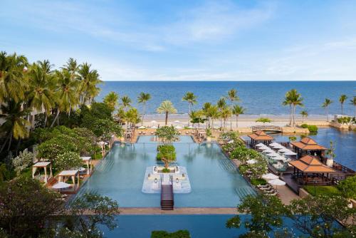 Beach, Dusit Thani Hua Hin in Hua Hin / Cha-am Beach, Dusit Thani Hua Hin in Hua Hin / Cha-am