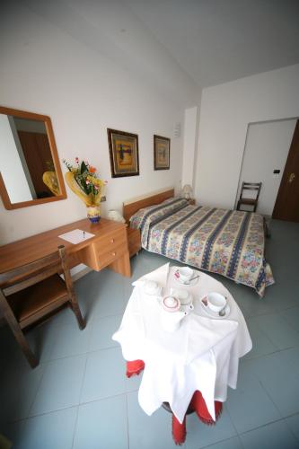 This photo about Hotel Emily Fiera shared on HyHotel.com