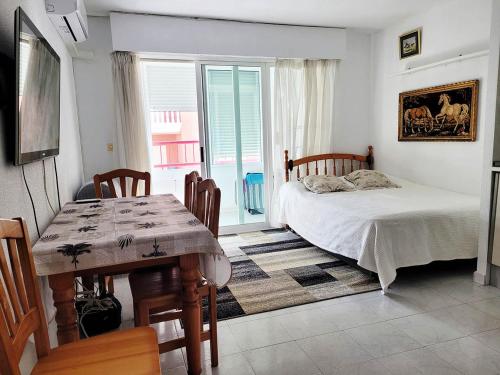 Guestroom, Tet-a-tet Torrevieja in Torrevieja Guestroom, Tet-a-tet Torrevieja in Torrevieja