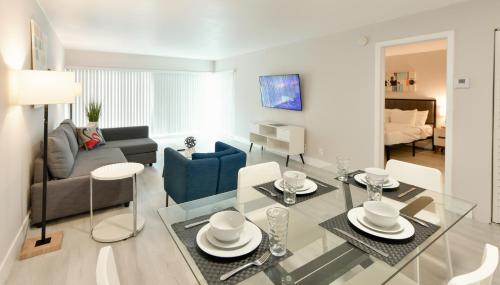 Designer River View Apartments near History Fort Lauderdale Designer River View Apartments near History Fort Lauderdale