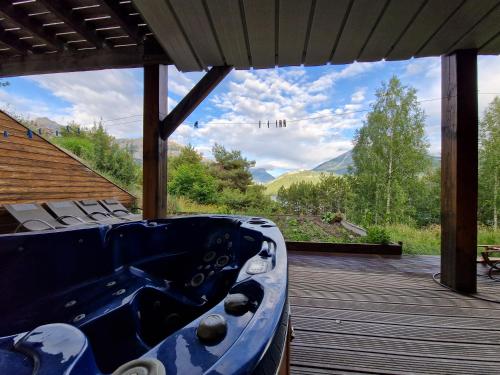 Chalet des Grisons in Le Sauze-du-Lac Chalet des Grisons in Le Sauze-du-Lac