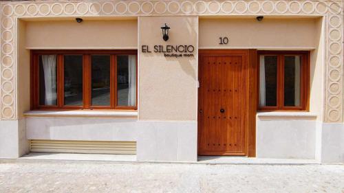 Вхід, El silencio boutique room in Сеговія Вхід, El silencio boutique room in Сеговія