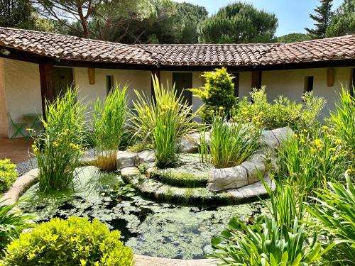 Auberge Val Moureze Hotel & Spa in Moureze Auberge Val Moureze Hotel & Spa in Moureze