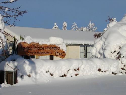 Eingang, Tailor Made Tekapo Accommodation - Hostel in Lake Tekapo Eingang, Tailor Made Tekapo Accommodation - Hostel in Lake Tekapo