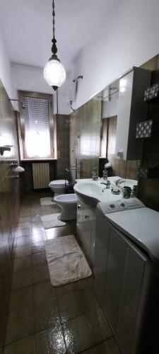 Bathroom, A casa di Emma in Nereto Bathroom, A casa di Emma in Nereto