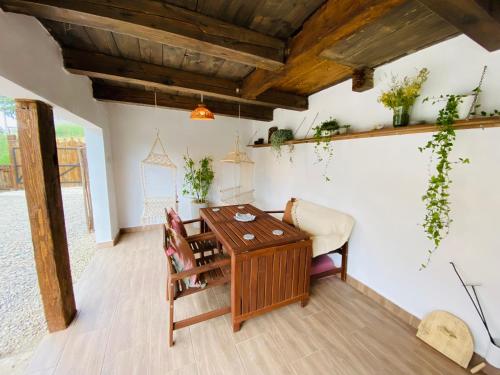 Slow Living Cottage, Dobolii de Sus in Reci Slow Living Cottage, Dobolii de Sus in Reci