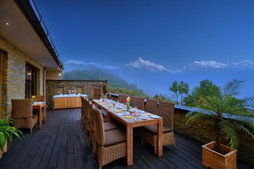 Restaurant, Sarangkot Mountain Lodge in Pokhara Restaurant, Sarangkot Mountain Lodge in Pokhara