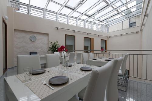 Restaurante, Atrium Apartments in Brno City Center Restaurante, Atrium Apartments in Brno City Center