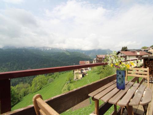Balcony/terrace, Nice apartment in Coi di Val di Zondo near ski area in Zoldo Alto Balcony/terrace, Nice apartment in Coi di Val di Zondo near ski area in Zoldo Alto