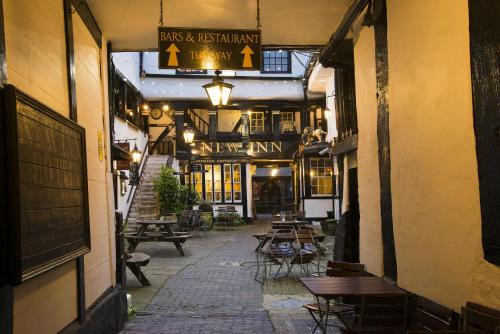 Вхід, The New Inn – RelaxInnz in Глусестер Вхід, The New Inn – RelaxInnz in Глусестер