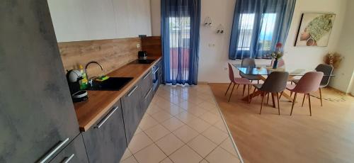 ห้องครัว, Apartman Kos in ซิโควิซี ห้องครัว, Apartman Kos in ซิโควิซี