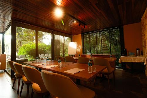 Meeting room / ballrooms, Pousada Boutique Figueira da Serra in Campos Do Jordao Meeting room / ballrooms, Pousada Boutique Figueira da Serra in Campos Do Jordao