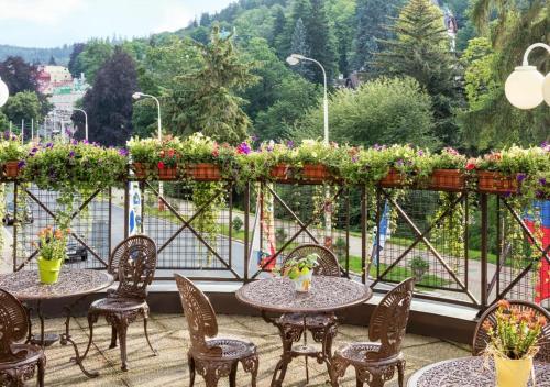 balkon/terras, Ensana Butterfly in Marianske Lazne balkon/terras, Ensana Butterfly in Marianske Lazne