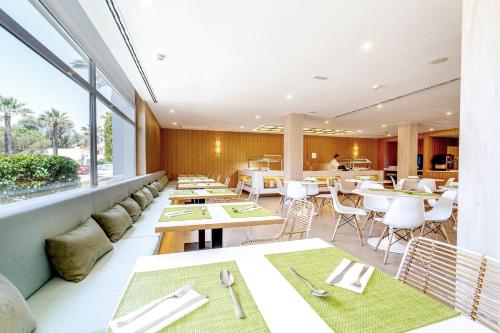 Restaurant, Ibersol Siurell in Manacor Restaurant, Ibersol Siurell in Manacor