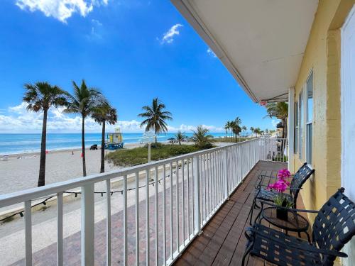 Balcony/terrace, Paradise Oceanfront by HBH near Mamacita's Mexican Bar & Grill Balcony/terrace, Paradise Oceanfront by HBH near Mamacita's Mexican Bar & Grill