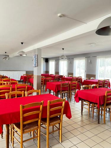 Eten en drinken, Hotel Les Montois in Ducey Eten en drinken, Hotel Les Montois in Ducey