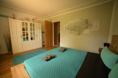 Yeti Lux - Family Garden Lodge