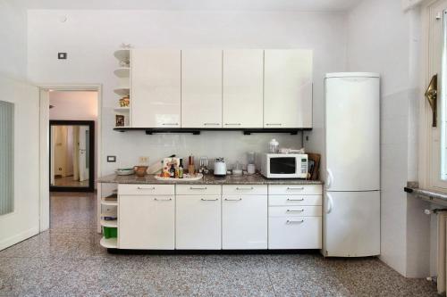 Kitchen, Villa Magnolia in Oliveto Lario Kitchen, Villa Magnolia in Oliveto Lario