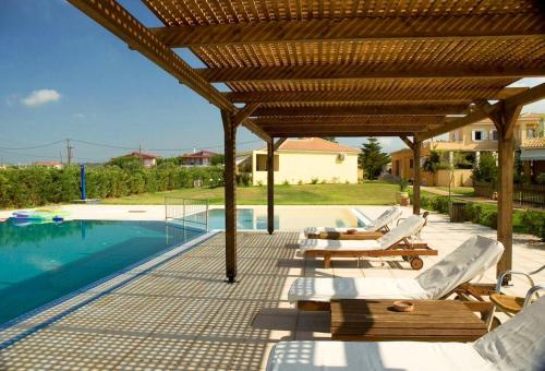Uima-allas, Boutique Hotel Ileas Village in Paralia (Zakinthos) Uima-allas, Boutique Hotel Ileas Village in Paralia (Zakinthos)