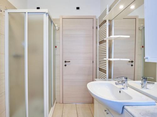 Bagno, Apartment Roberta-1 by Interhome in Consiglio Di Rumo Bagno, Apartment Roberta-1 by Interhome in Consiglio Di Rumo
