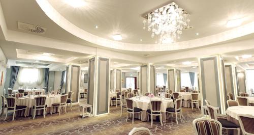 Restoran, Hotel Parc Sibiu in Sibiu Restoran, Hotel Parc Sibiu in Sibiu